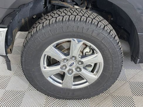 Used 2018 Ford F150 XLT w/ Equipment Group 301A Mid image 8