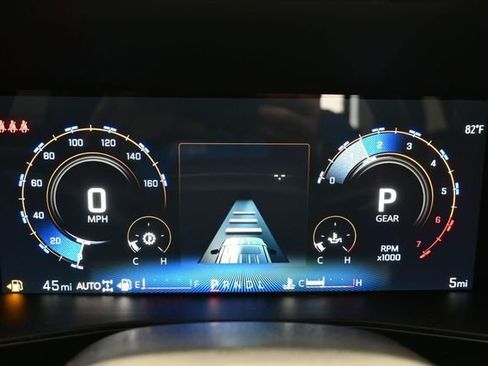 New 2026 Chevrolet Colorado Z71 w/ Technology Package AWD/4WD image 35