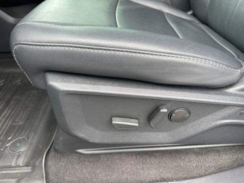 Used 2022 Ford F150 XLT w/ Equipment Group 302A High image 24