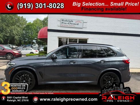Used 2022 BMW X5 sDrive40i w/ M Sport Package RWD image 1
