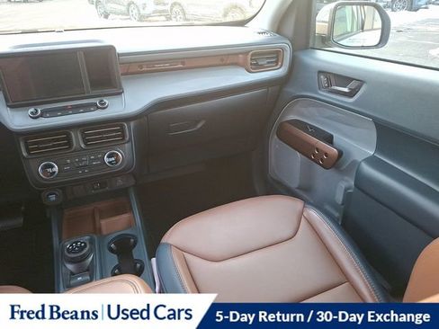 Certified 2022 Ford Maverick Lariat w/ Equipment Group 500A Standard image 16