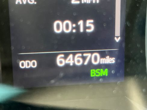 Certified 2019 Toyota Camry SE w/ Convenience Package FWD image 27