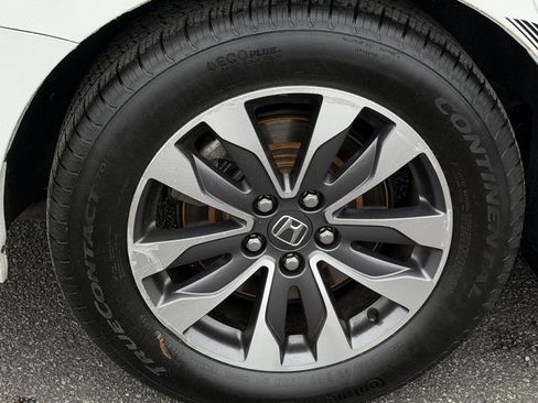 Used 2022 Honda Odyssey EX-L image 6