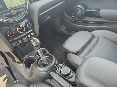 Used 2019 MINI Cooper S FWD image 22