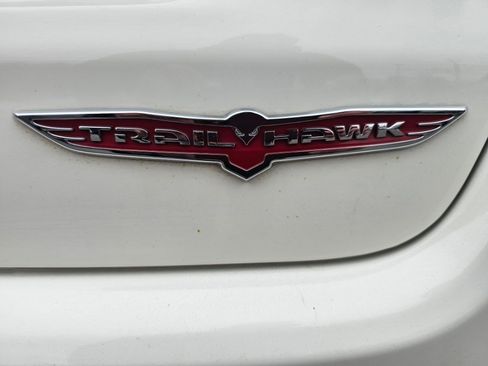 Used 2019 Jeep Compass Trailhawk image 12