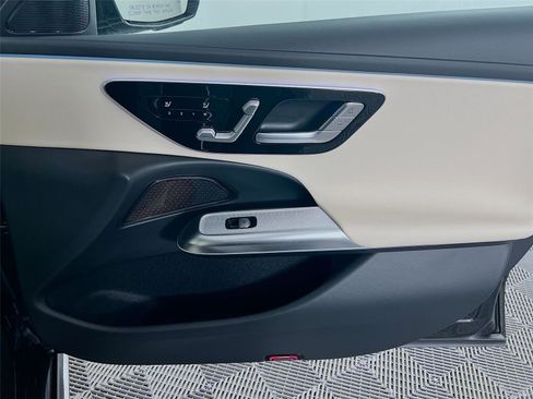 New 2026 Mercedes-Benz E 350 4MATIC Sedan image 30