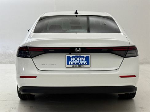 New 2025 Honda Accord SE image 8
