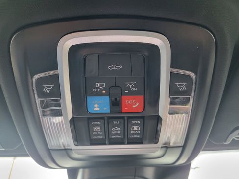 New 2026 RAM 3500 Limited image 28