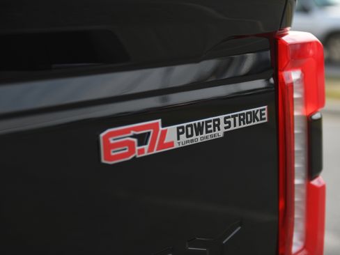 New 2026 Ford F250 Lariat w/ Black Appearance Package image 20