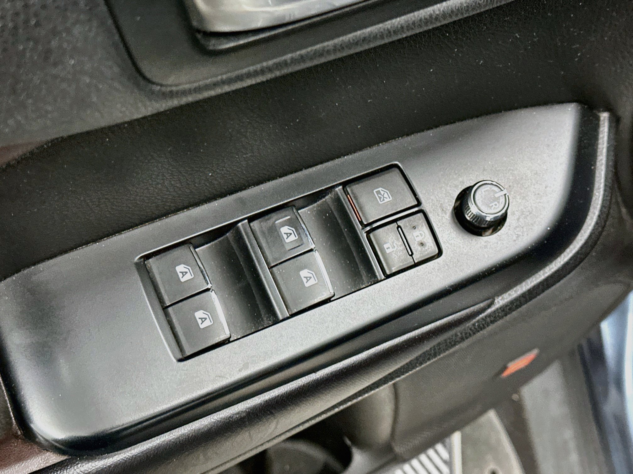 Used 2019 Toyota Highlander Limited Platinum AWD/4WD image 15
