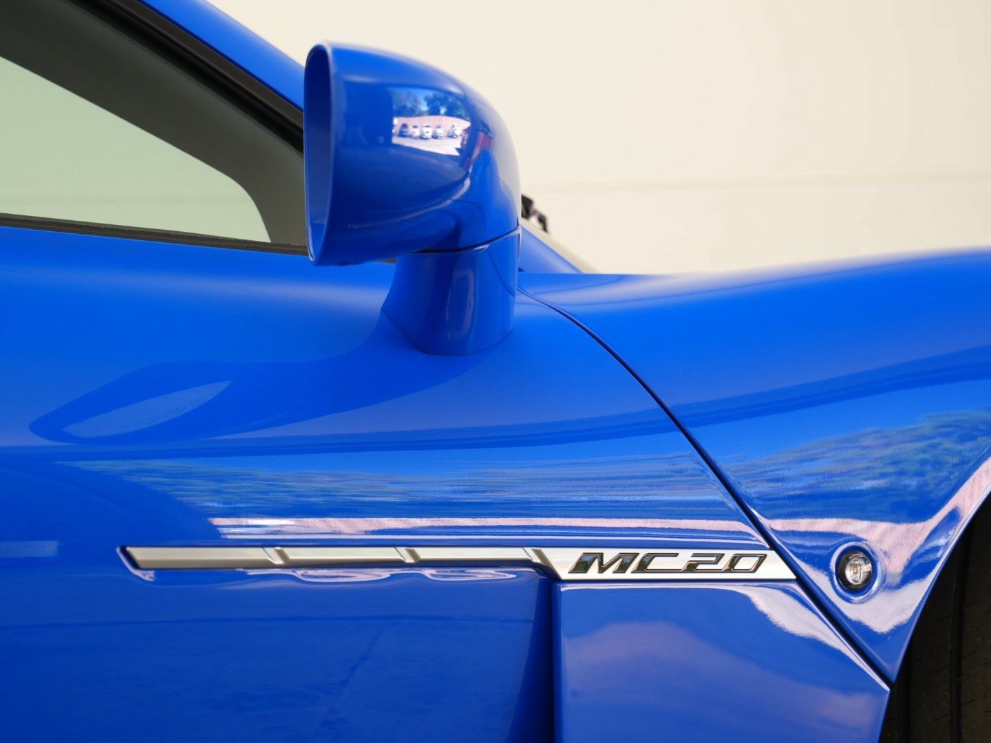 Used 2023 Maserati MC20 Coupe RWD image 10