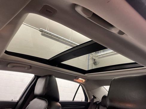 Used 2023 Chrysler 300 Touring L w/ Popular Equipment Group image 13