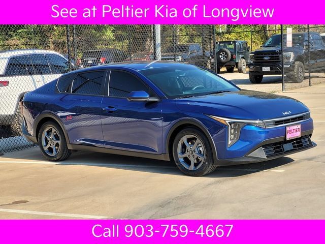 Certified 2025 Kia K4 FWD image 1