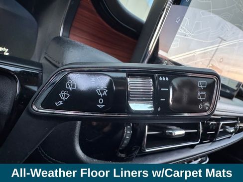 Used 2022 Lincoln Nautilus Reserve w/ Equipment Group 201A image 14