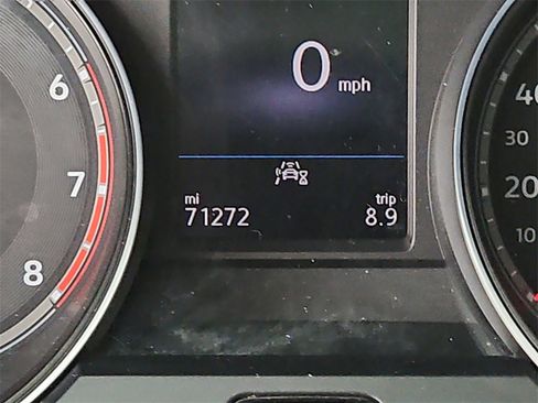 Used 2021 Volkswagen Atlas SE w/ Panoramic Sunroof Package image 18