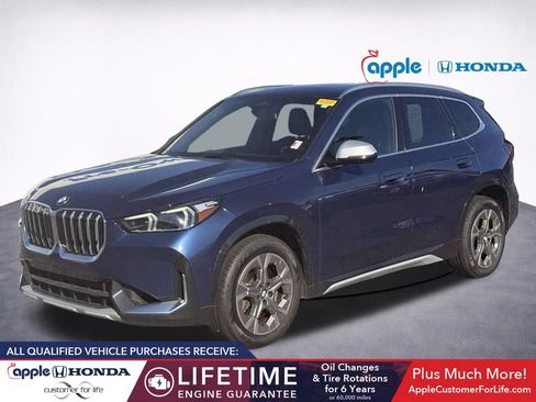 Used 2023 BMW X1 xDrive28i w/ Convenience Package AWD/4WD image 3