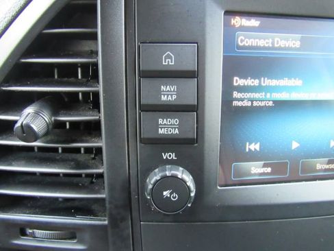 Used 2022 Mercedes-Benz Metris image 33