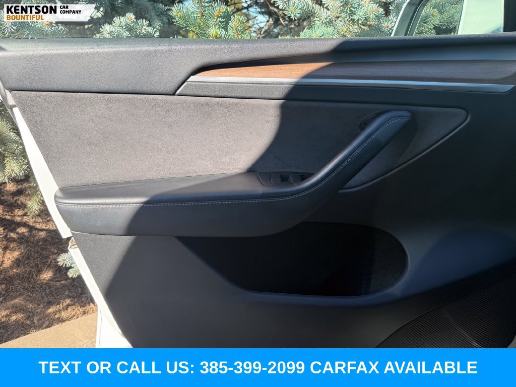 Used 2024 Tesla Model Y Long Range AWD/4WD image 15