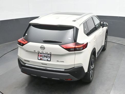 Used 2023 Nissan Rogue SL w/ SL Premium Package AWD/4WD image 28