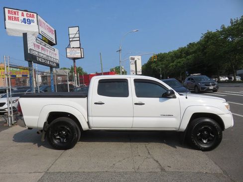 Used 2012 Toyota Tacoma 4x4 Double Cab image 8