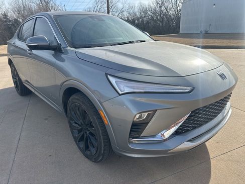Used 2024 Buick Envista Avenir image 4