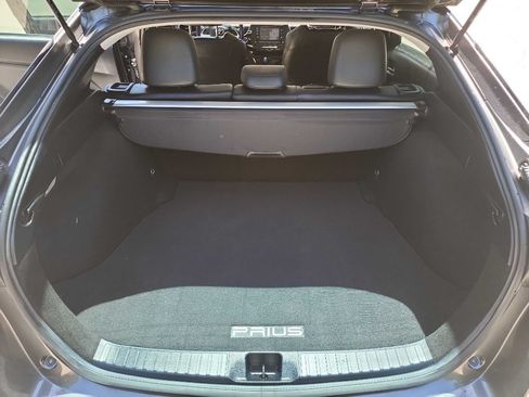 Used 2016 Toyota Prius Four Touring FWD image 24