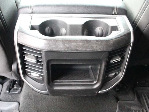 Used 2022 RAM 1500 Big Horn AWD/4WD image 27