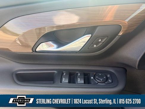 Used 2021 GMC Terrain SLE AWD/4WD image 19