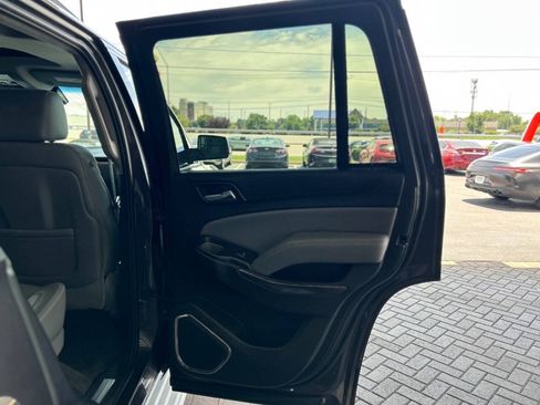 Used 2015 Chevrolet Tahoe LT w/ Luxury Package AWD/4WD image 47