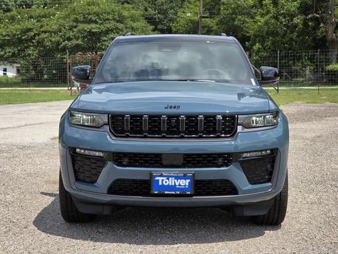 New 2026 Jeep Grand Cherokee Limited AWD/4WD image 3