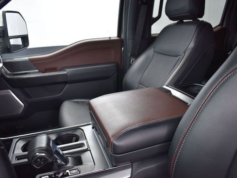 Used 2021 Ford F150 Lariat w/ Equipment Group 502A High image 13