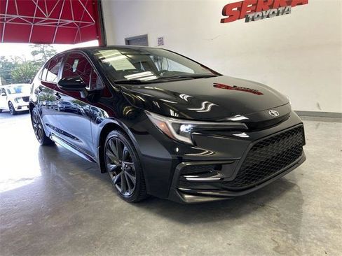 Certified 2025 Toyota Corolla SE image 11