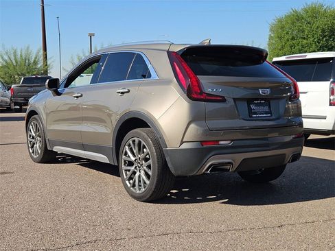 Used 2020 Cadillac XT4 Premium Luxury image 6