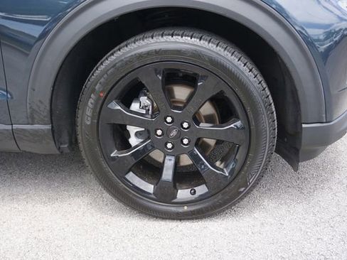 Certified 2023 Ford Explorer ST-Line w/ Class IV Trailer Tow Package RWD image 19