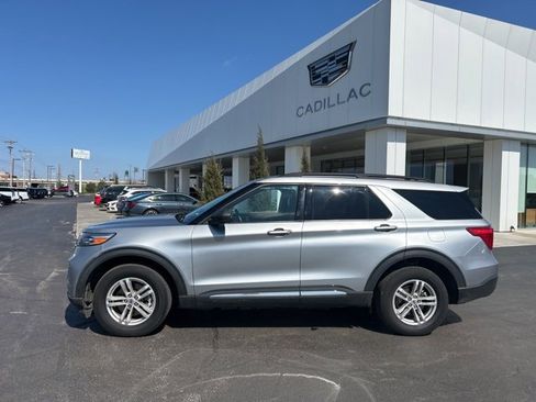 Used 2023 Ford Explorer XLT w/ Equipment Group 202A image 1