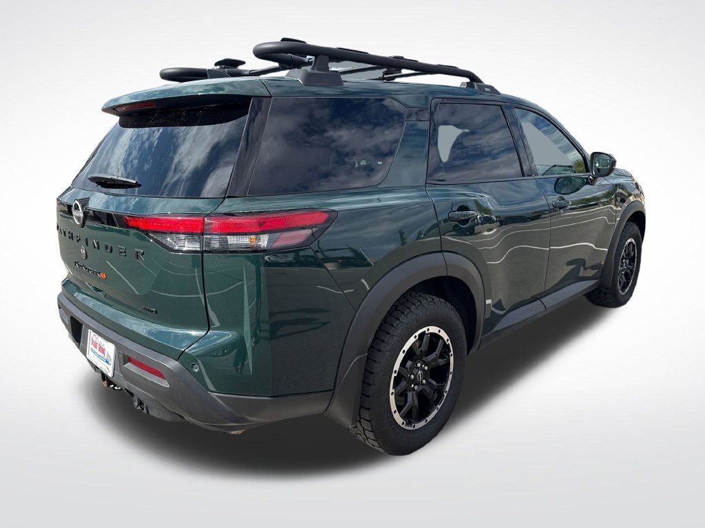 Used 2025 Nissan Pathfinder Rock Creek AWD/4WD image 6
