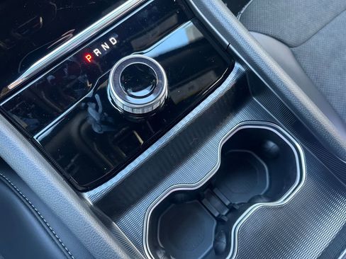 New 2025 Jeep Grand Cherokee Altitude image 13