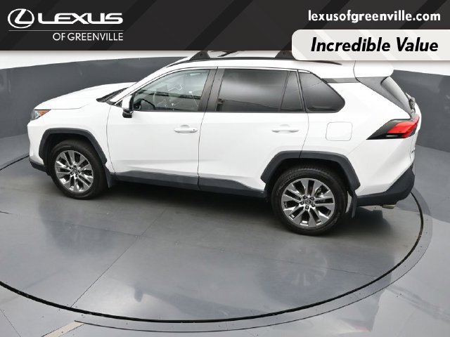 Used 2019 Toyota RAV4 XLE Premium w/ Cold Weather Package AWD/4WD image 54