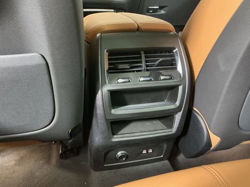 New 2026 BMW X5 xDrive40i w/ Executive Package image 26