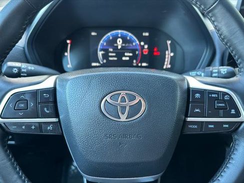 Certified 2025 Toyota Grand Highlander AWD image 26