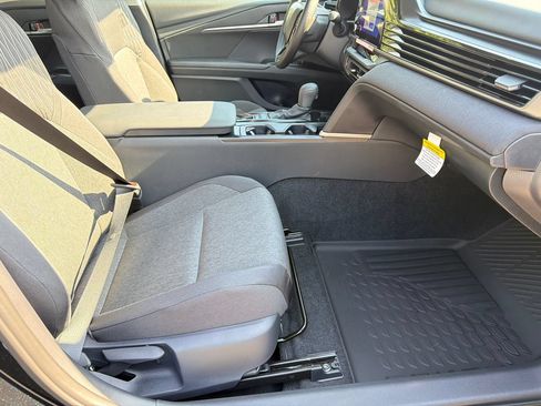 New 2026 Toyota Camry LE w/ Convenience Package FWD image 11