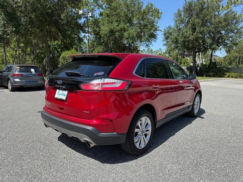 Used 2022 Ford Edge Titanium AWD/4WD image 9