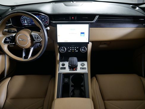 Used 2021 Jaguar F-PACE S AWD/4WD image 10