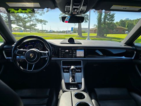 Used 2020 Porsche Panamera 4 AWD/4WD image 12