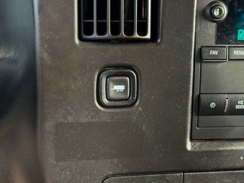 Used 2022 GMC Savana 2500 w/ Driver Convenience Package image 24