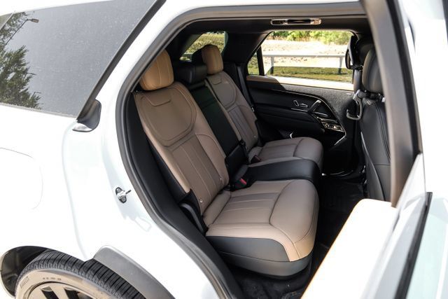 New 2026 Land Rover Range Rover Sport Dynamic SE AWD/4WD image 44