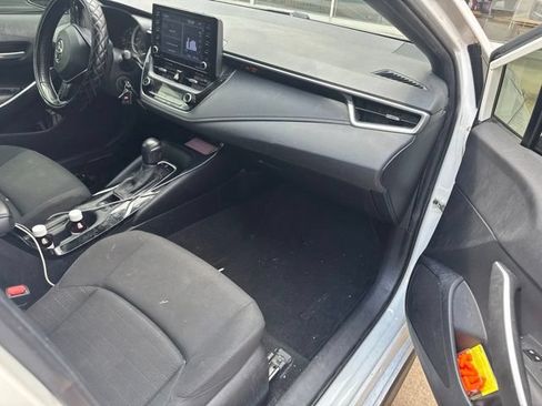 Used 2022 Toyota Corolla SE FWD image 14