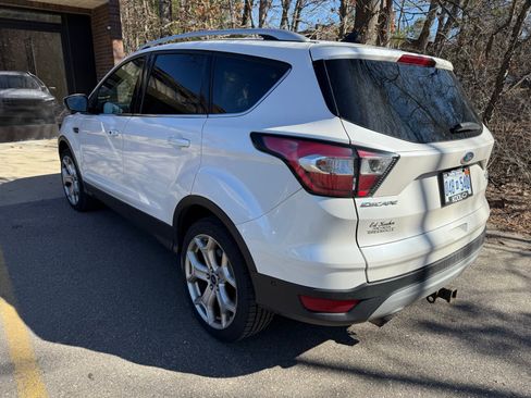 Used 2018 Ford Escape Titanium w/ Ford Safe & Smart Package image 4