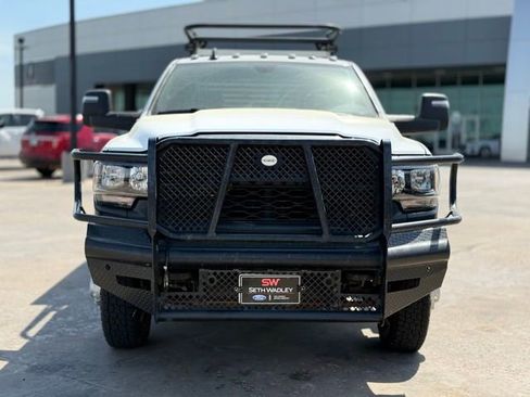 Used 2023 RAM 3500 Tradesman image 3