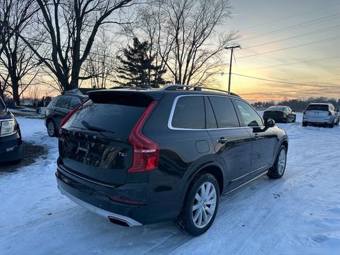 Used 2016 Volvo XC90 T6 Momentum w/ Momentum Plus Package image 5